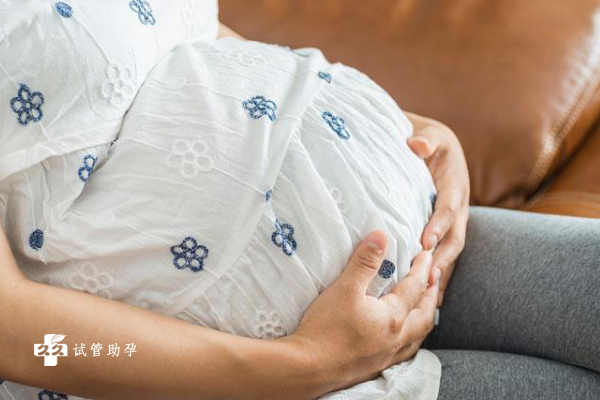 试管移植后腹水的解决方法是什么，做到这些可以缓解